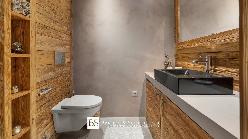 4 rooms Apartment to buy in Crans-Montana - image 1/13