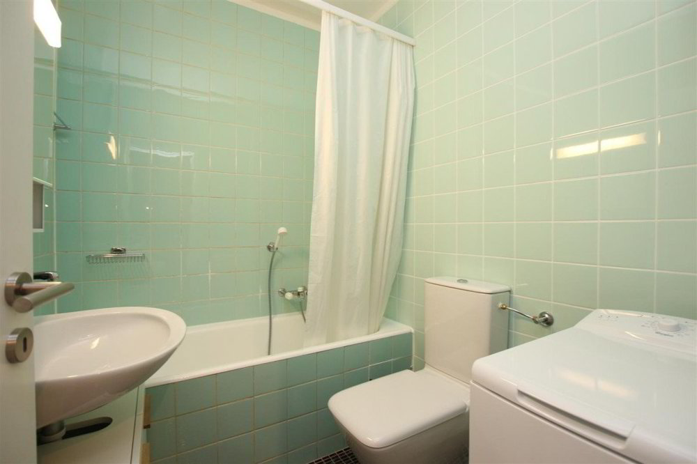 Appartement 2 pièces à louer à Ginevra - image 1/5