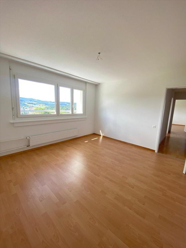 4.5 Zimmer Wohnung zum verkaufen in La Chaux-de-Fonds - Bild 1/8