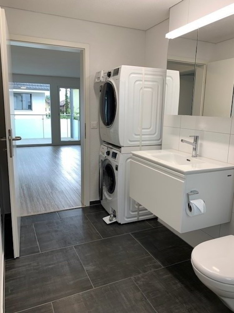 Maison 2.5 pièces à louer à Münsingen - image 1/9