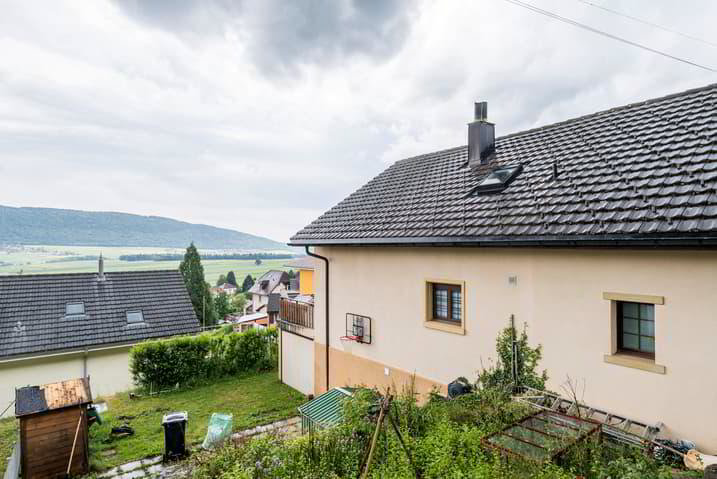 6.5 Zimmer Haus zum verkaufen in Chézard-St-Martin - Bild 1/12