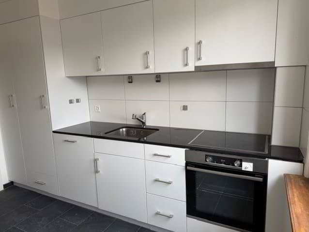 Appartement 4 pièces à louer à Bienne - image 1/10