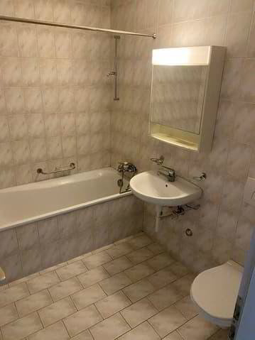 Appartement 3 pièces à louer à Bienne - image 1/10