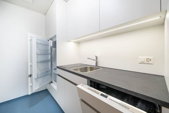 Ufficio & Commercio di null locali in affitto a Bienne - immagine 1/10