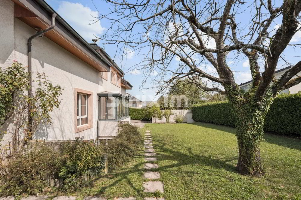Casa di 10 locali in vendita a Plan-les-Ouates - immagine 1/8