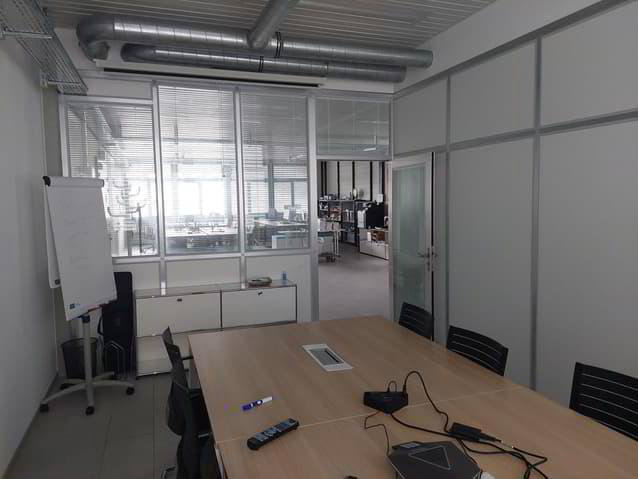 null rooms Office & Commercial for rent in Yverdon-les-Bains - image 1/5