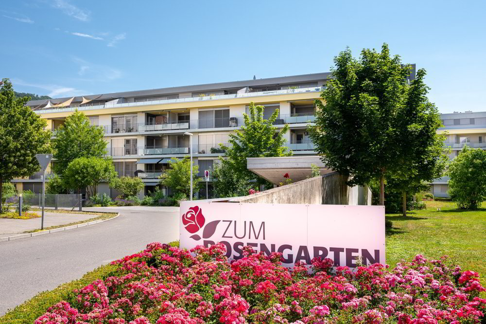 null rooms Car park, garage for rent in Untersiggenthal - image 1/2