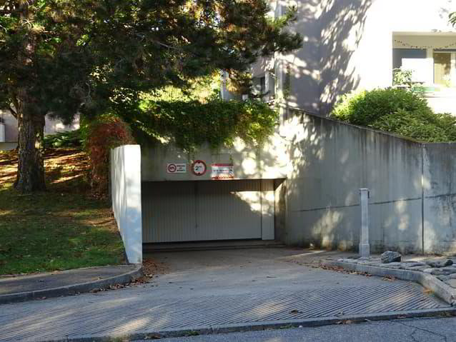 Parking, garage null pièces à louer à Bernex - image 1/1