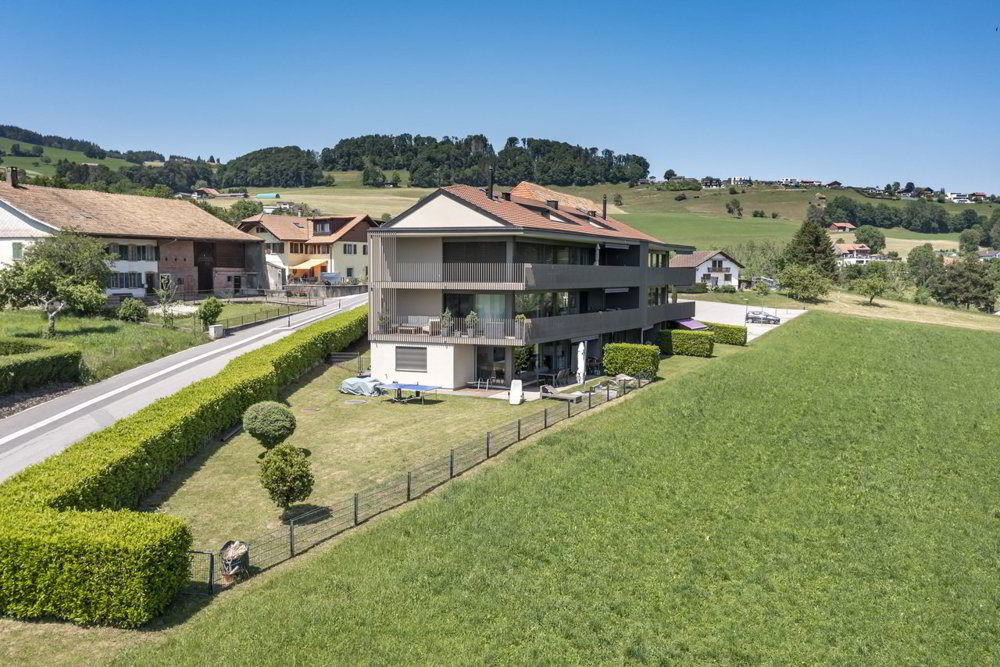 Appartamento di 5 locali in vendita a Gumefens - immagine 1/10