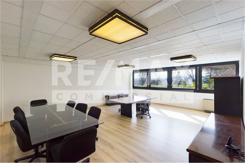 Ufficio & Commercio di 6 locali in vendita a Lamone - immagine 1/13
