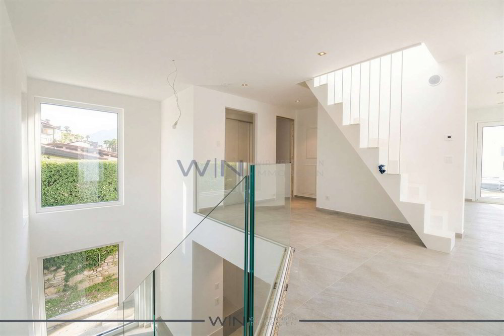 Casa di 6 locali in vendita a Gordola - immagine 1/13
