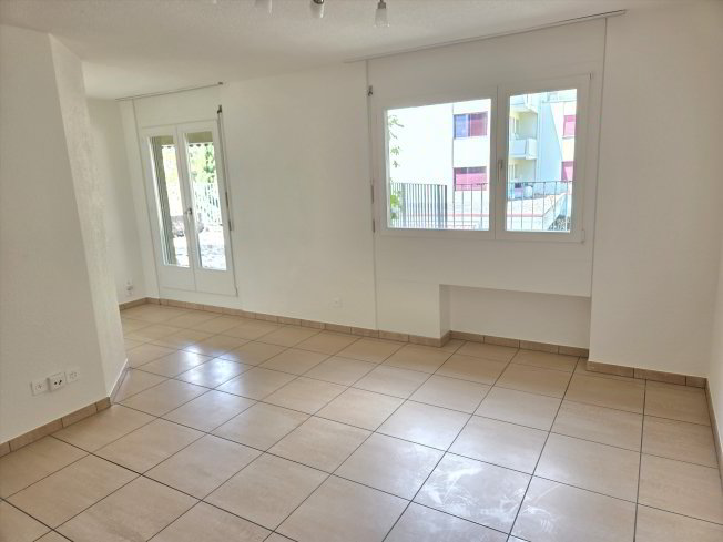 Appartement 3 pièces à louer à Lyss - image 1/1