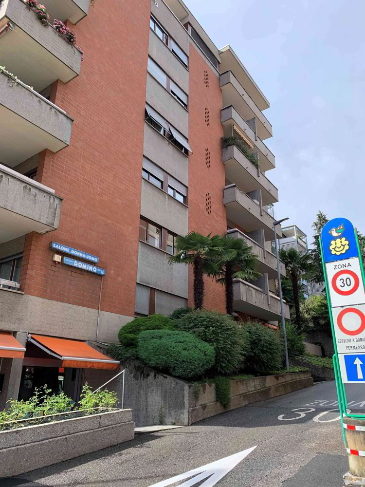 Appartamento di 2.5 locali in vendita a Lugano - immagine 1/8