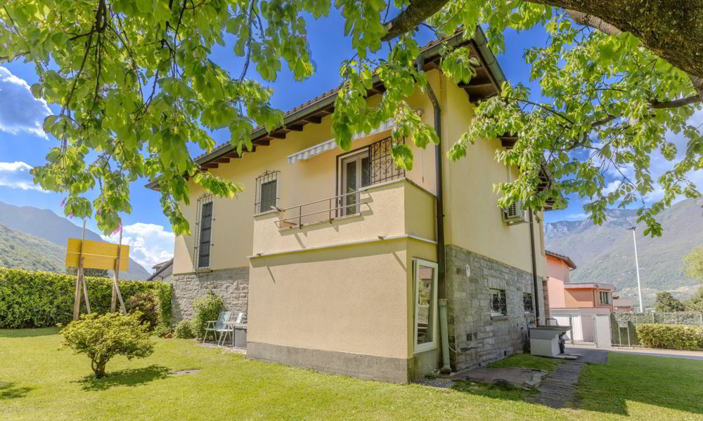 Casa di 4.5 locali in vendita a Cadenazzo - immagine 1/9