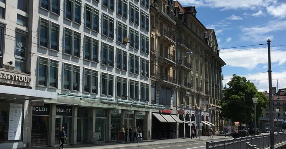 null rooms Office & Commercial for rent in Lausanne - image 1/9