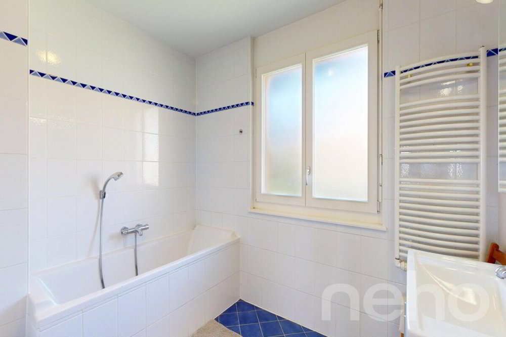 Maison 5.5 pièces à acheter à Bursins - image 1/12