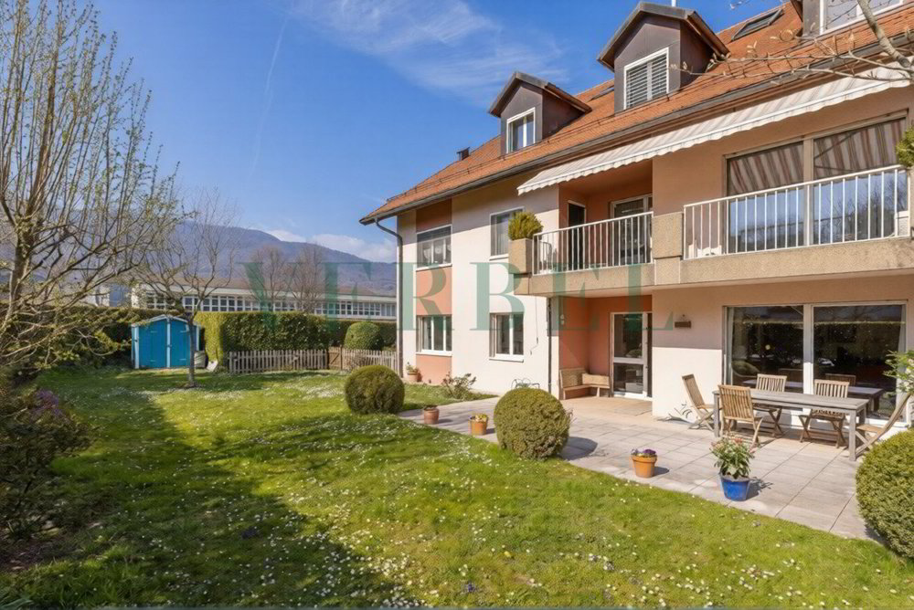 Appartement 4 pièces à acheter à Chéserex - image 1/11