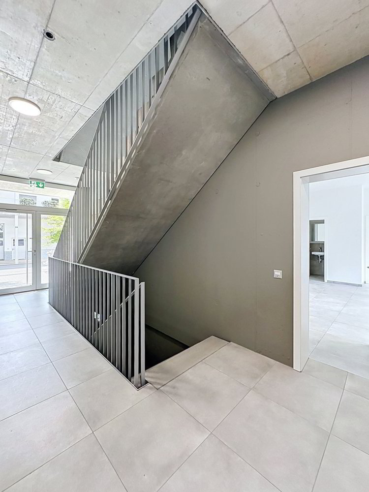 3 Zimmer Büro zum verkaufen in Tafers - Bild 1/13