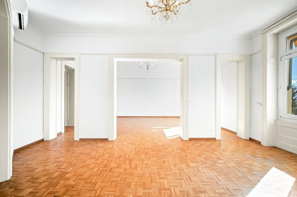 Appartement 6 pièces à acheter à Montreux - image 1/13