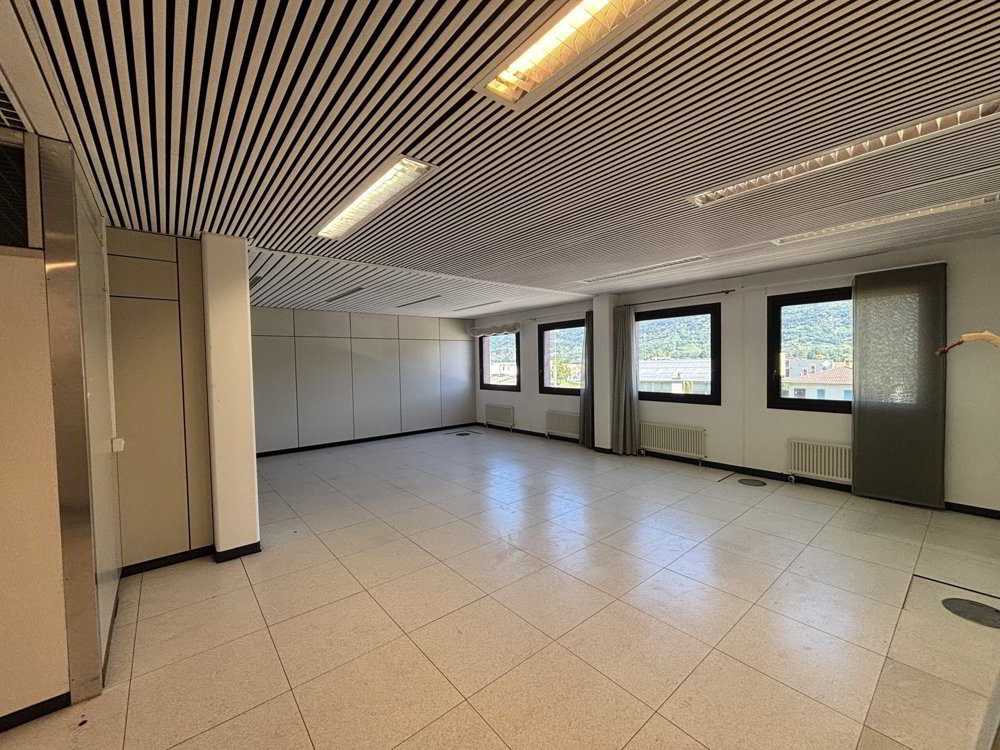 null Zimmer Büro zu vermieten in Cadenazzo - Bild 1/6