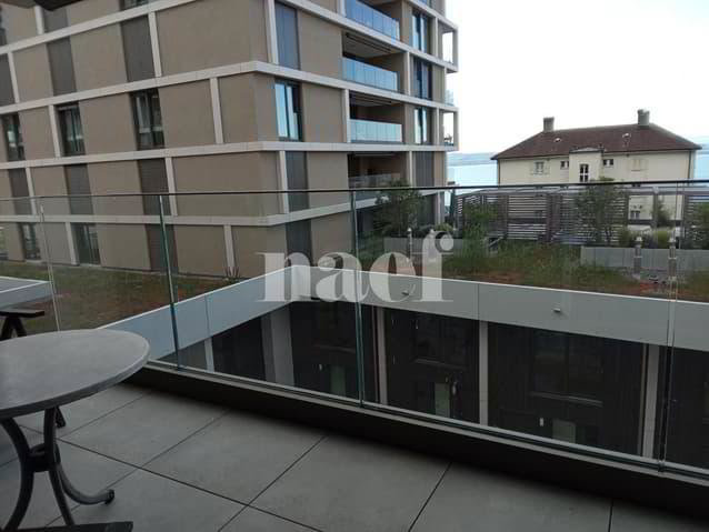 2 Zimmer Wohnung zu vermieten in Neuchâtel - Bild 1/4