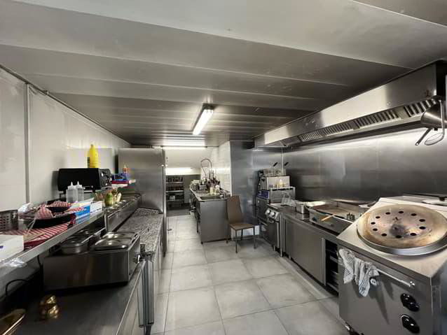 Ufficio & Commercio di 2.5 locali in vendita a Lausanne - immagine 1/13