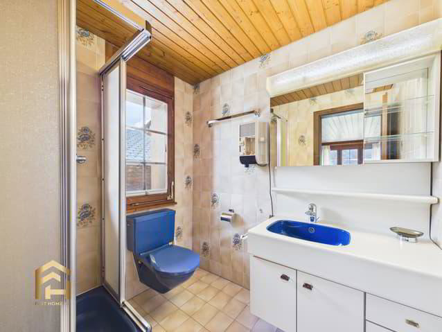 7 Zimmer Haus zum verkaufen in Ernen - Bild 1/13