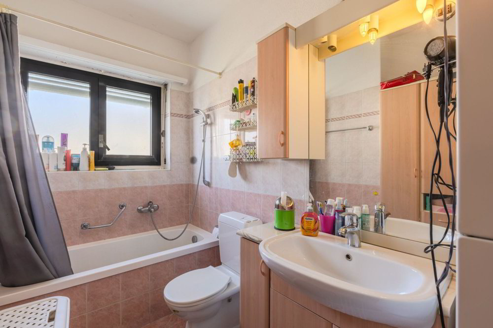 5.5 Zimmer Wohnung zum verkaufen in Bellinzone - Bild 1/9