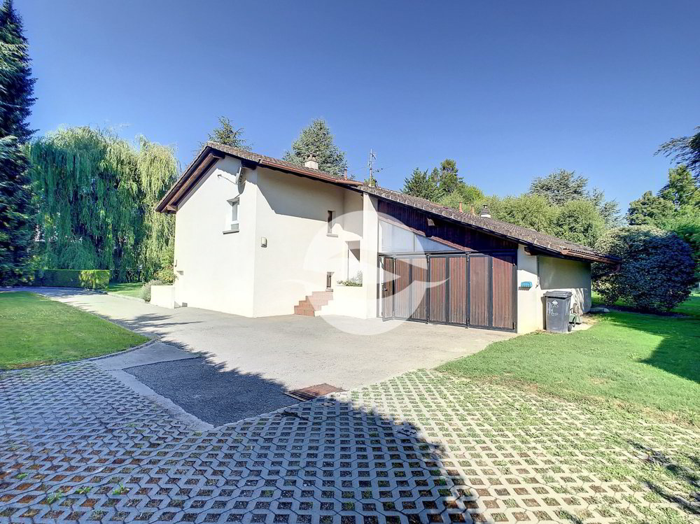 Maison 8 pièces à louer à Crans-près-Céligny - image 1/15