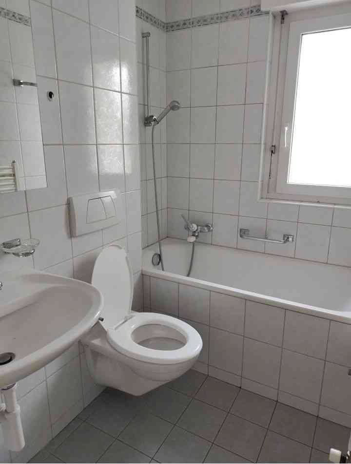 4 Zimmer Wohnung zu vermieten in Boudry - Bild 1/6