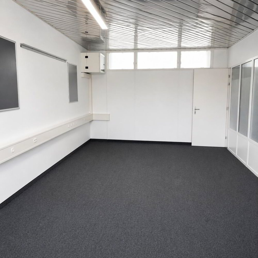 Bureau & Commerce null pièces à louer à Reinach BL - image 1/6