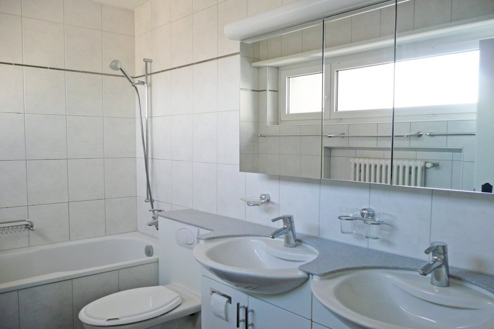 2 Zimmer Wohnung zu vermieten in Uster - Bild 1/5