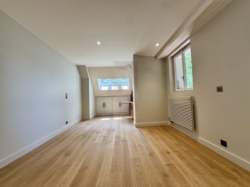 11 Zimmer Haus zu vermieten in Genève - Bild 1/13