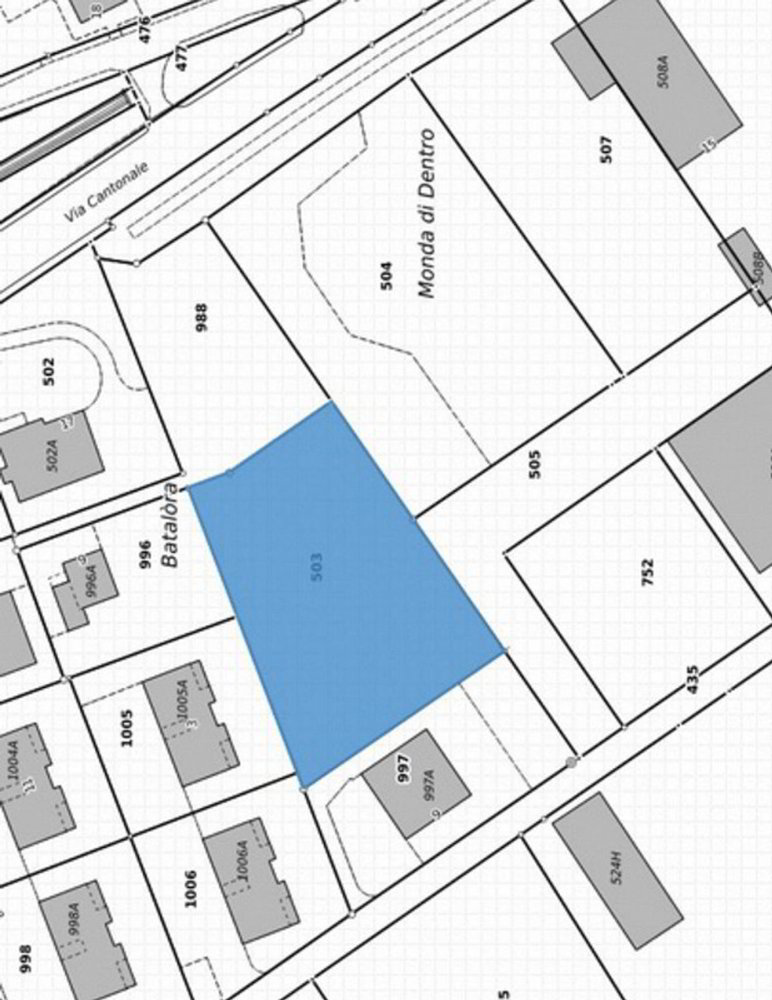 Terreno di null locali in vendita a Osogna - immagine 1/4
