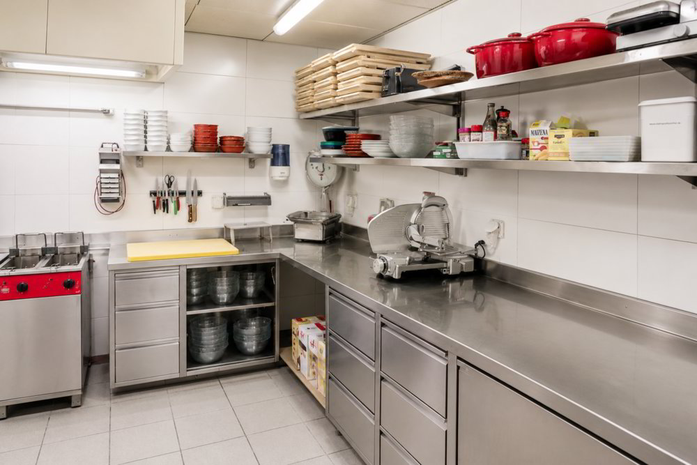 null Zimmer Büro zu vermieten in Lenk im Simmental - Bild 1/6