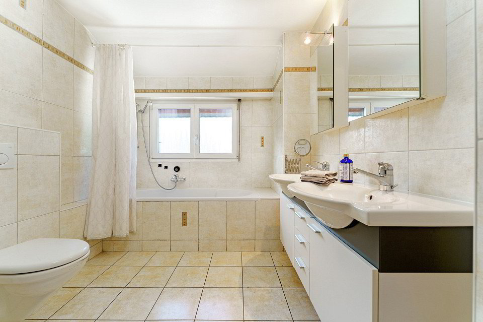 6 Zimmer Haus zum verkaufen in Epalinges - Bild 1/13