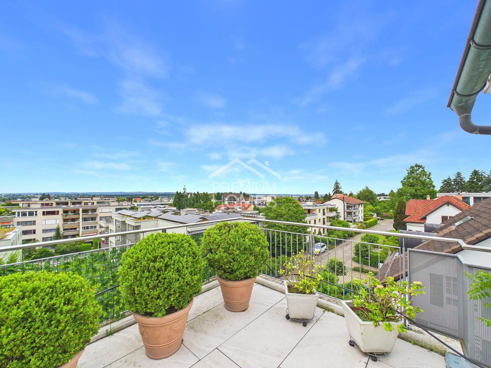 Appartamento di 4 locali in vendita a Kreuzlingen - immagine 1/12