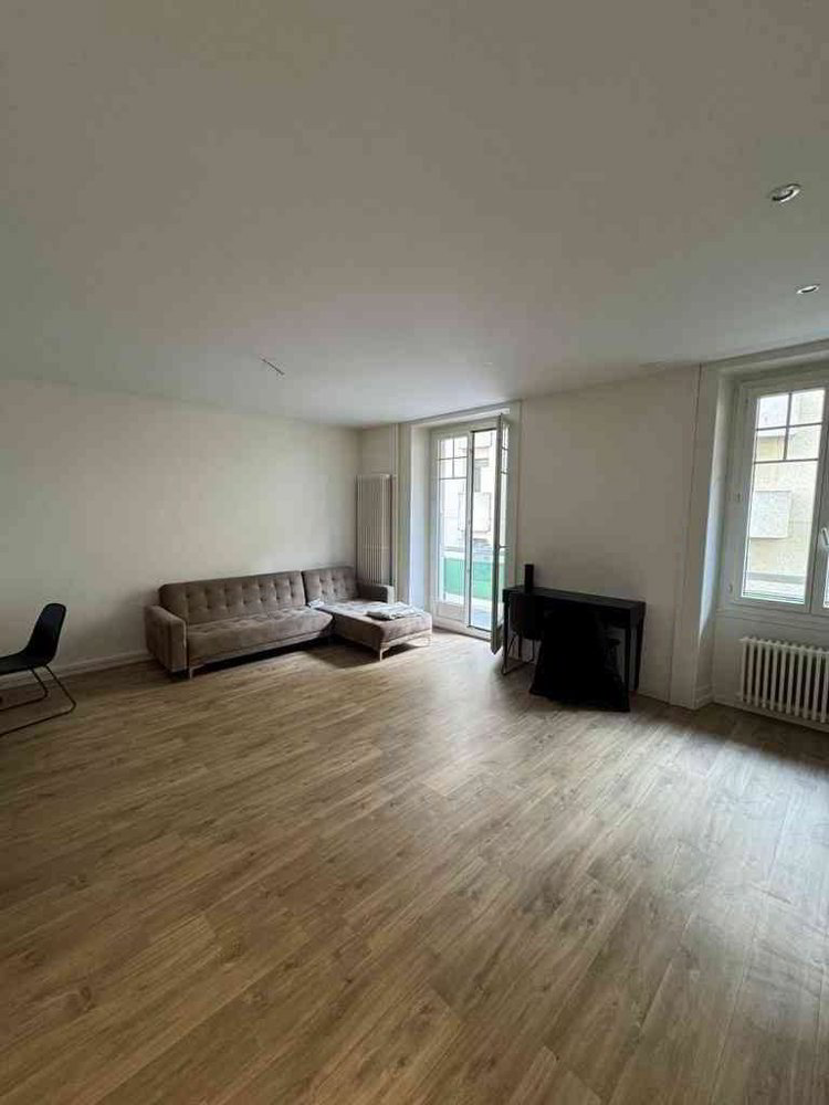 2 Zimmer Wohnung zu vermieten in Payerne - Bild 1/4
