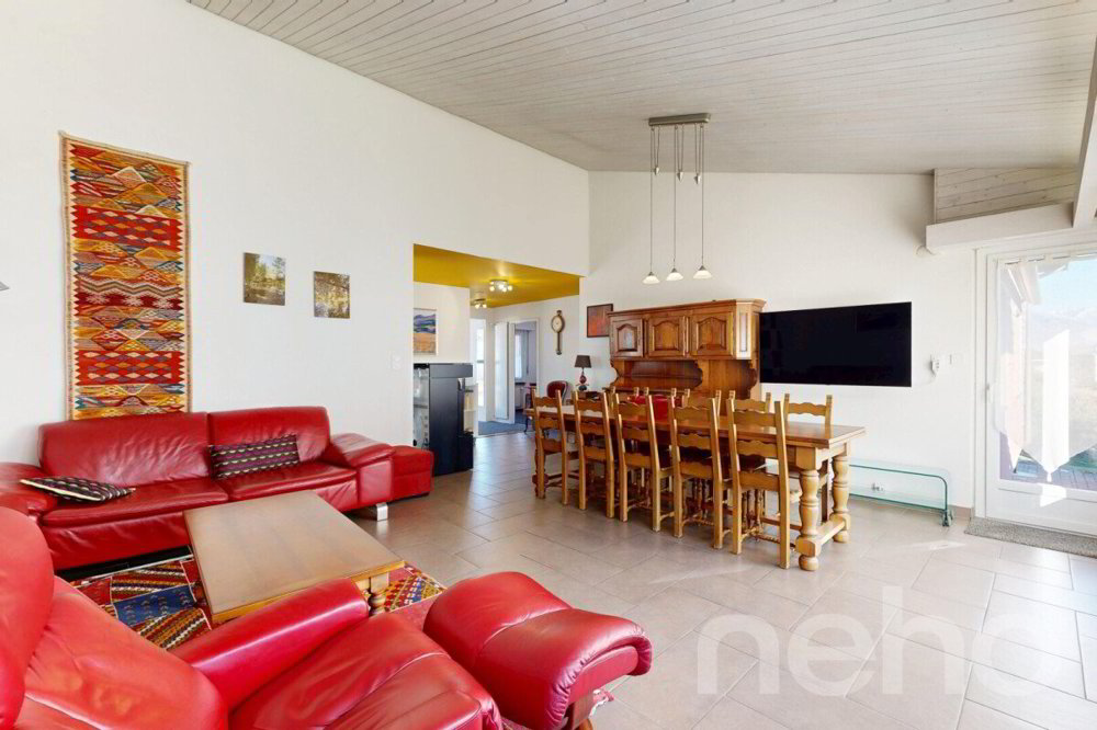 6.5 rooms House to buy in Charrat - image 1/12