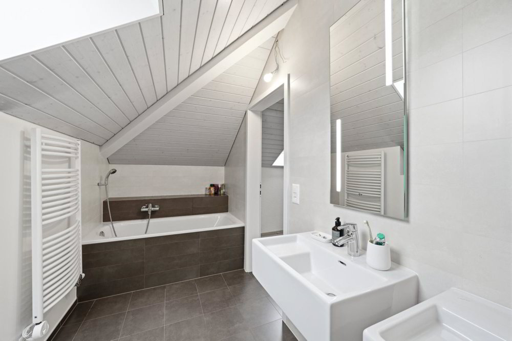 8 Zimmer Haus zum verkaufen in Gland - Bild 1/13