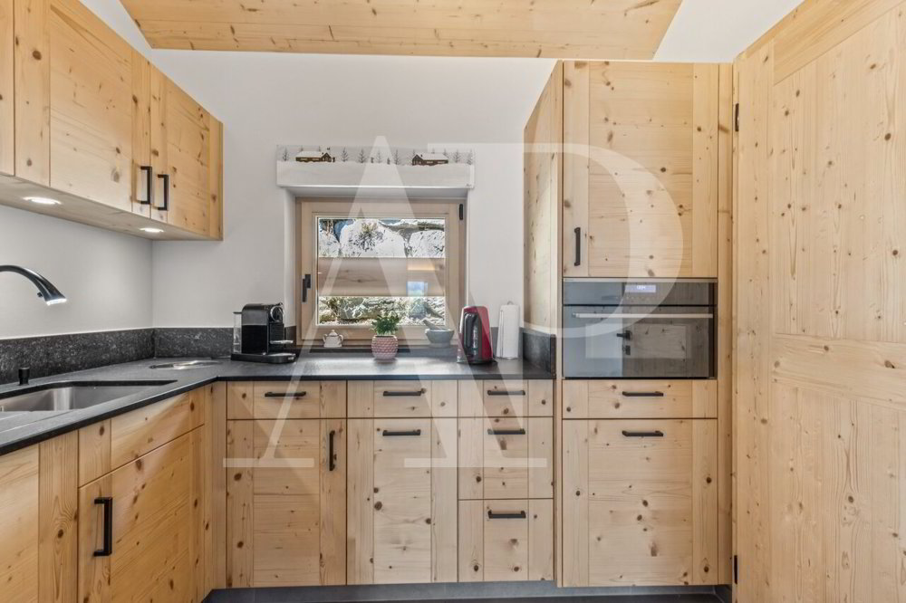 9 Zimmer Haus zum verkaufen in Champéry - Bild 1/13