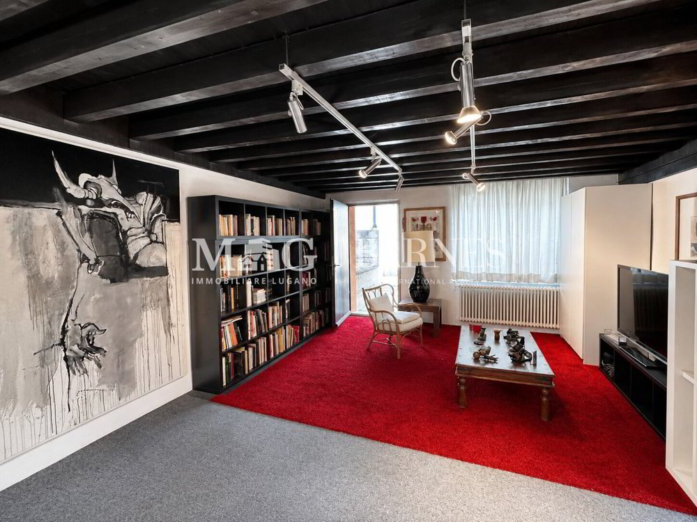 Maison 7 pièces à acheter à Comano - image 1/15