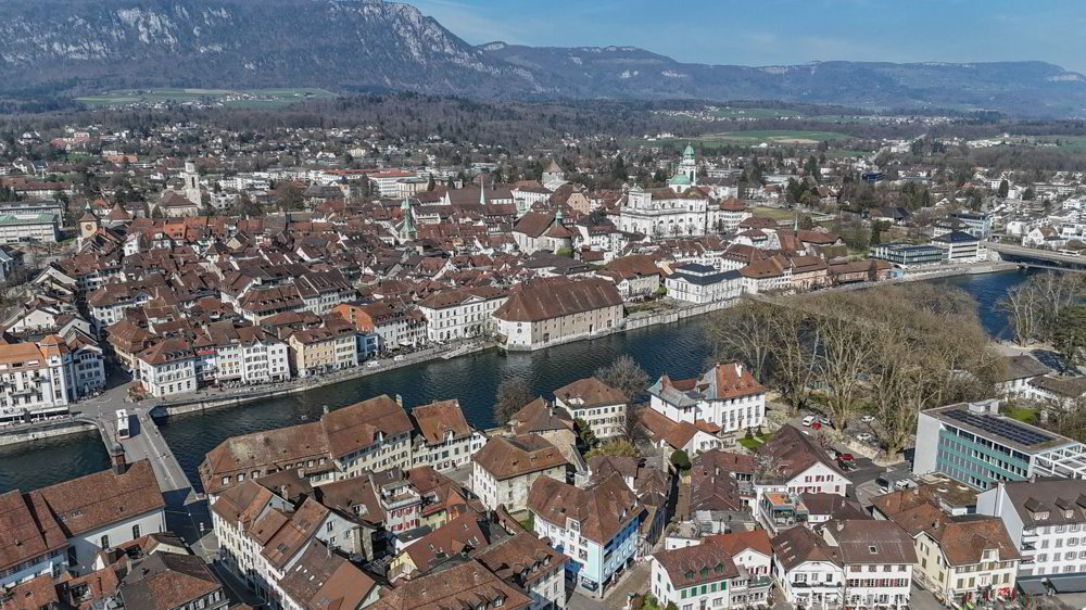 null rooms House to buy in Solothurn - image 1/1