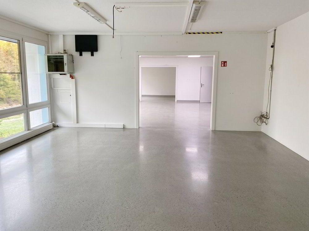 null Zimmer Büro zu vermieten in Hirzel - Bild 1/6
