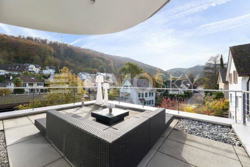 Casa di 5 locali in vendita a Pratteln - immagine 1/5