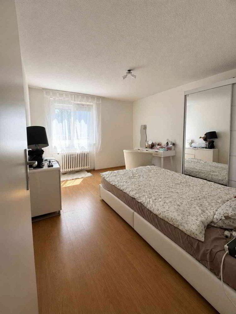 Appartamento di 3.5 locali in affitto a Oftringen - immagine 1/6