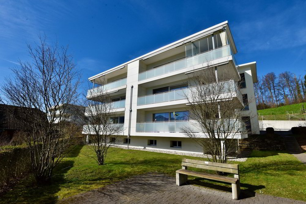 Appartement 3 pièces à acheter à Weggis - image 1/11