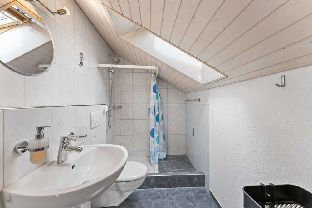 Casa di 5 locali in vendita a Endingen - immagine 1/13