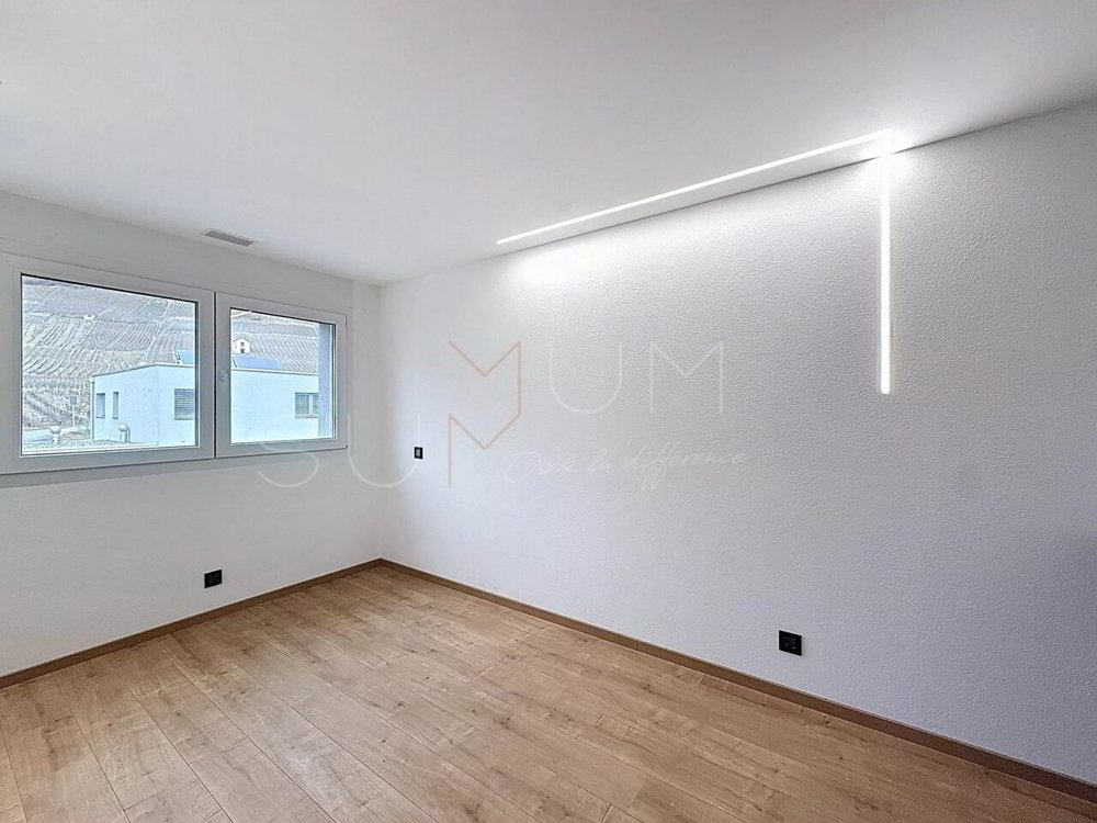 4 Zimmer Haus zum verkaufen in St-Séverin - Bild 1/13