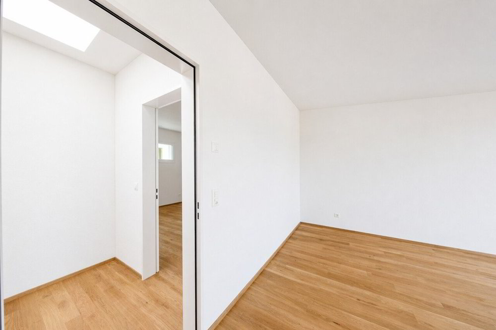 5 Zimmer Wohnung zu vermieten in Wollerau - Bild 1/13